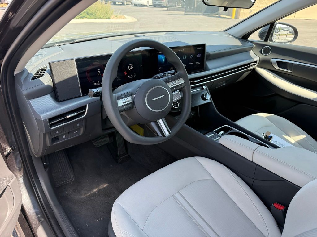 Thumbnail: 2025 Hyundai Sonata - 7
