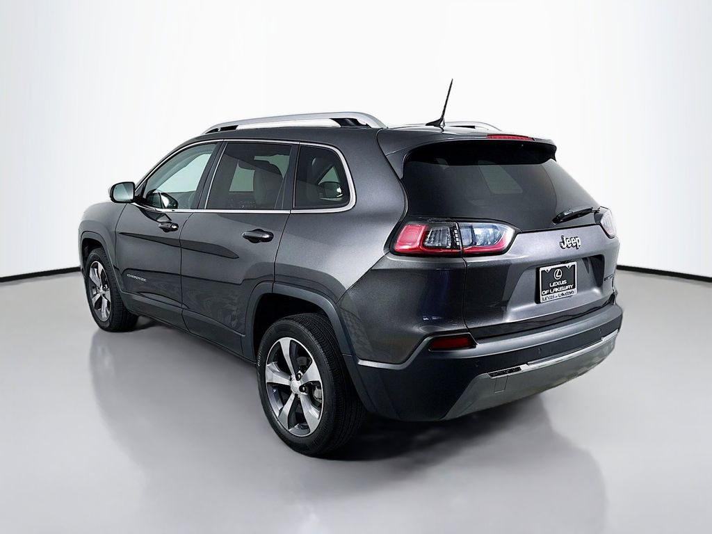 Thumbnail: 2019 Jeep Cherokee - 7