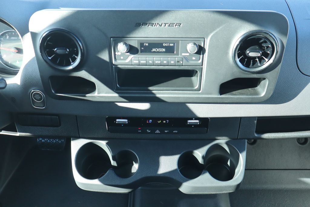 2025 Mercedes-Benz Sprinter 3500 14