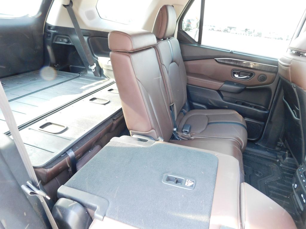 Thumbnail: 2023 Honda Pilot - 5