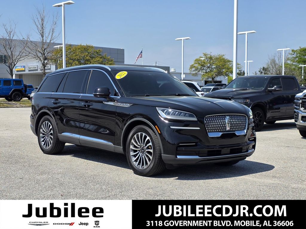 2022 Lincoln Aviator Standard RWD
