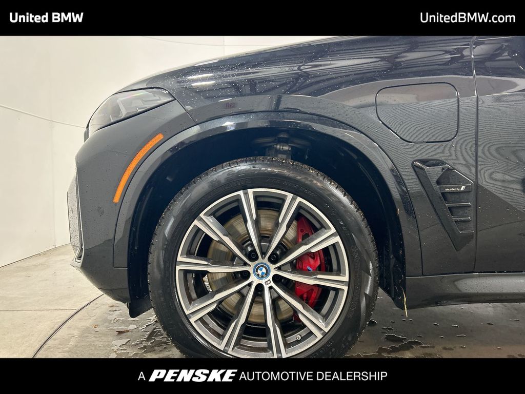 Thumbnail: 2024 BMW X5 - 10