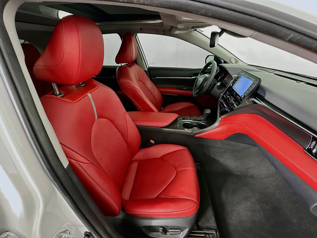 Thumbnail: 2022 Toyota Camry - 29