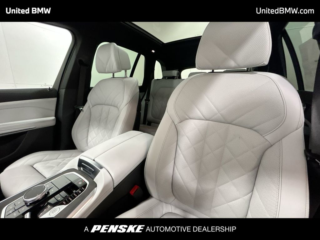 2026 BMW X5 xDrive40i 13