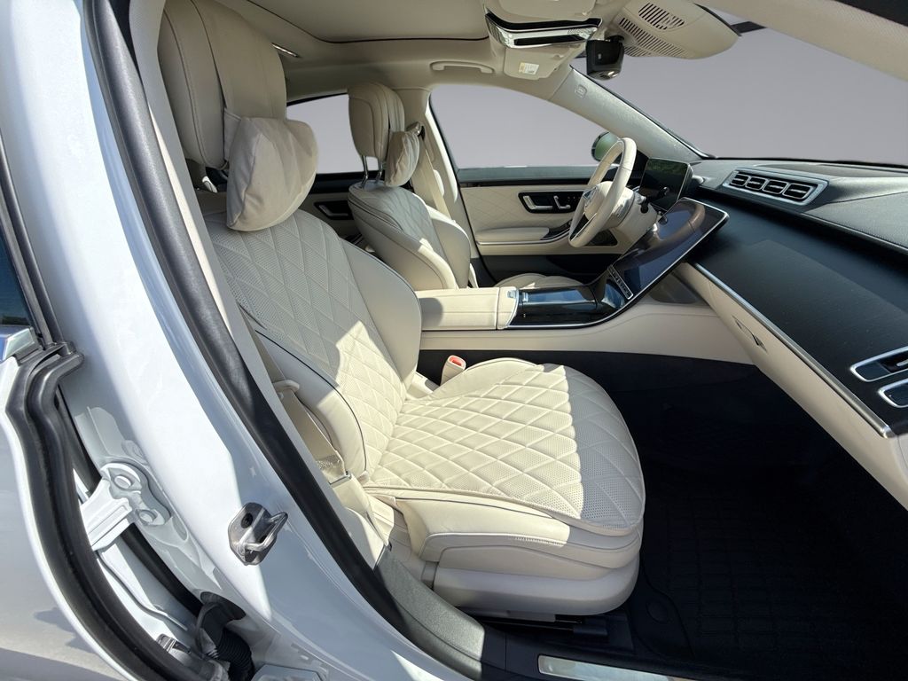 Thumbnail: 2024 Mercedes-Benz S-Class - 14