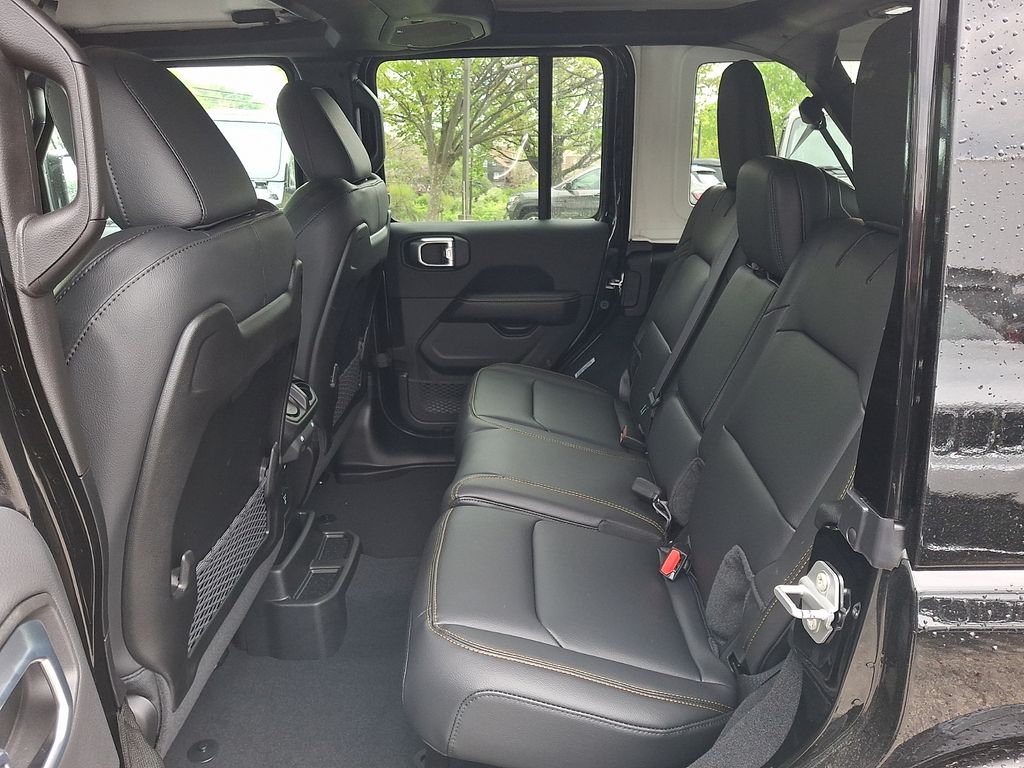 New 2026 Jeep Wrangler SUV