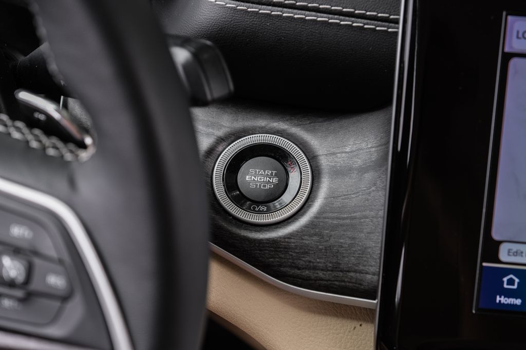 used 2022 Jeep Grand Cherokee L car, priced at $29,343