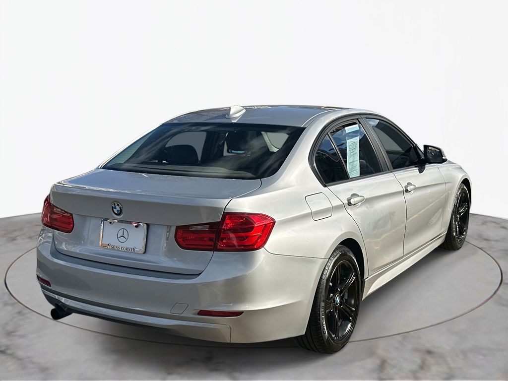 Thumbnail: 2015 BMW 3 Series - 7