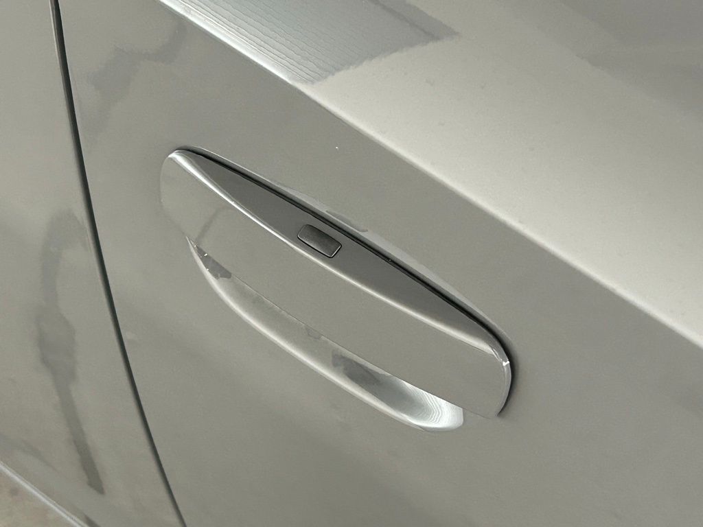 Used 2023 Destroyer Gray Clearcoat Dodge SXT image 23