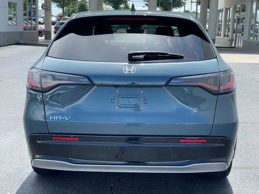 Thumbnail: 2023 Honda HR-V - 4
