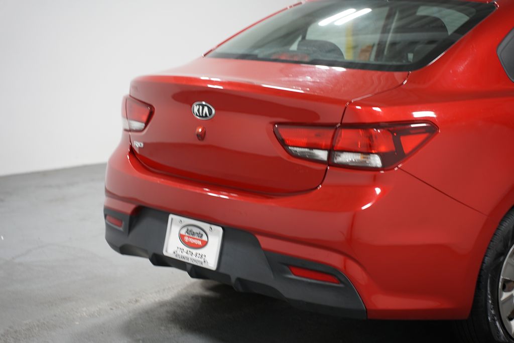 Thumbnail: 2020 Kia Rio - 9