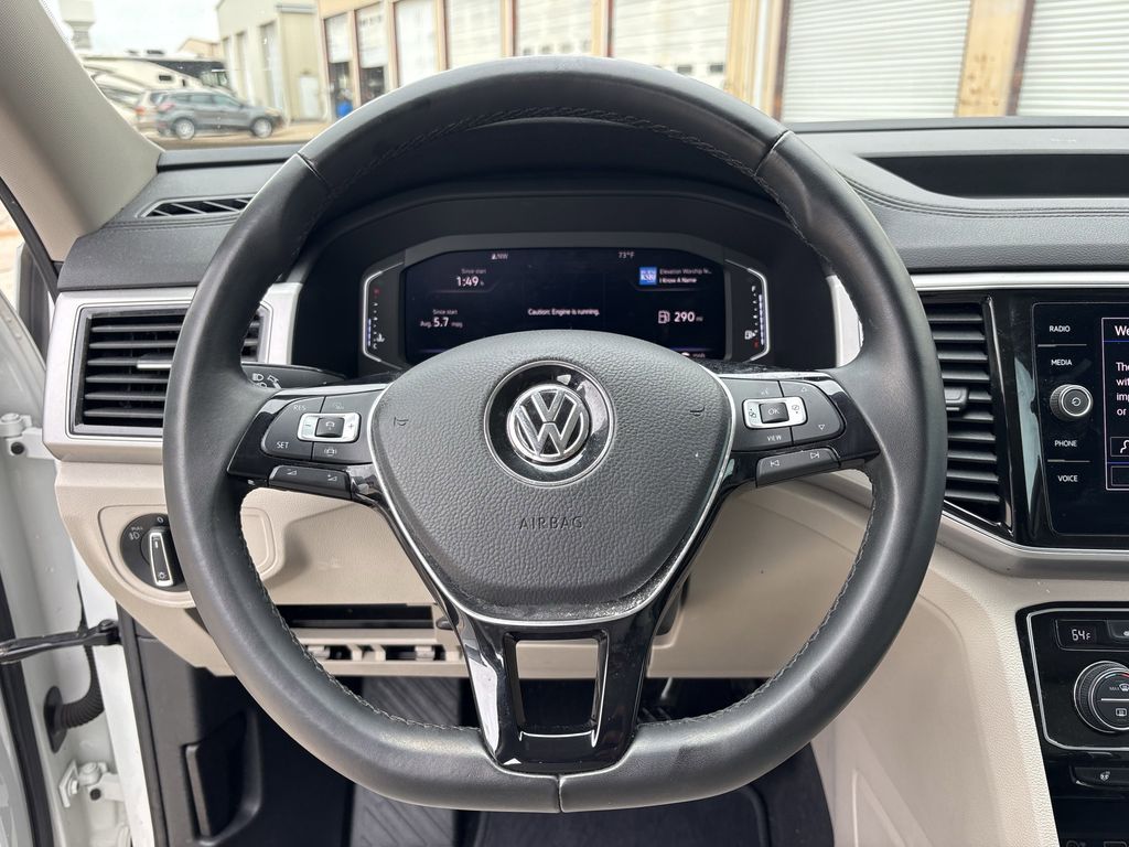 2019 Volkswagen Atlas SEL White at Durrett Motor Company