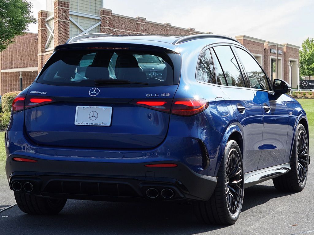 Thumbnail: 2026 Mercedes-Benz GLC - 6