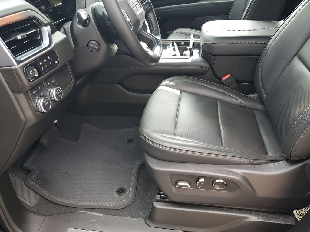 Used Car 2025 Gmc Yukon  Denali For Sale Under $80,000 In Austin, Texas