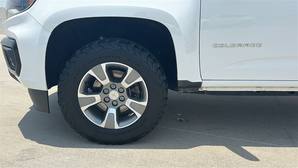 2021 Chevrolet Colorado Work Truck White at AutoSavvy Houston Southwest