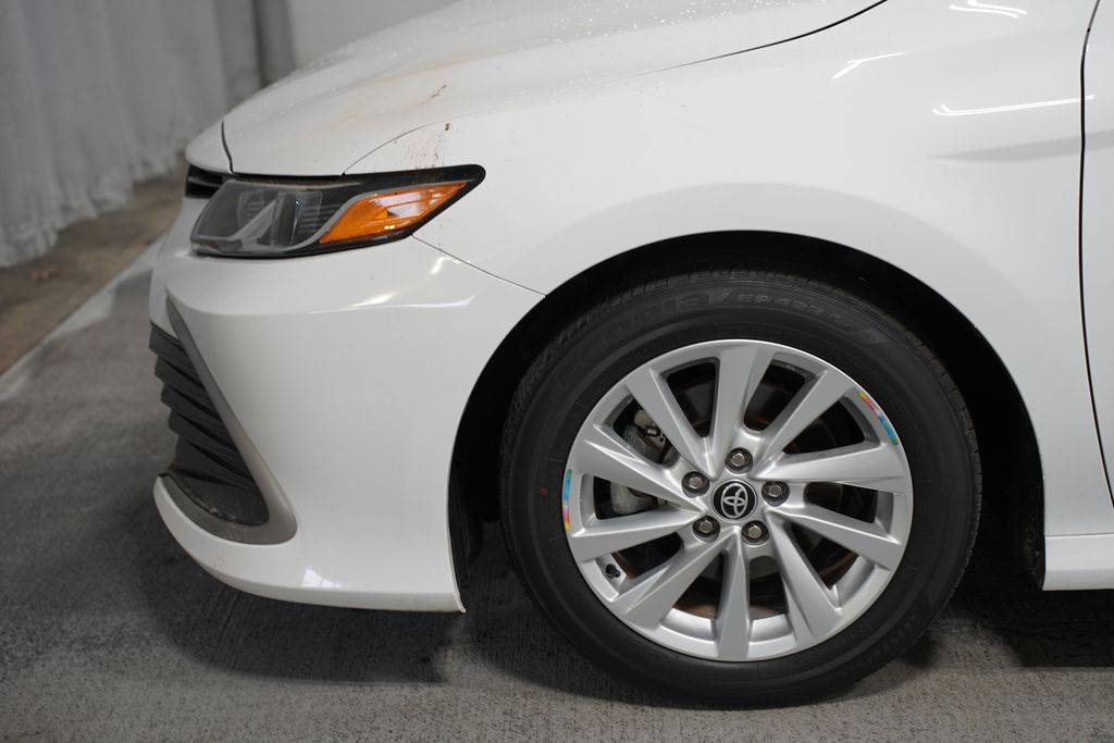 2023 Toyota Camry LE 5