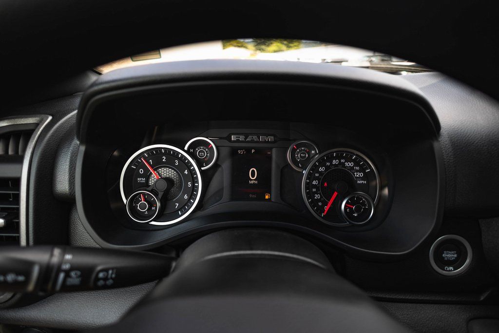 2026 Ram 1500 Tradesman thumbnail 12