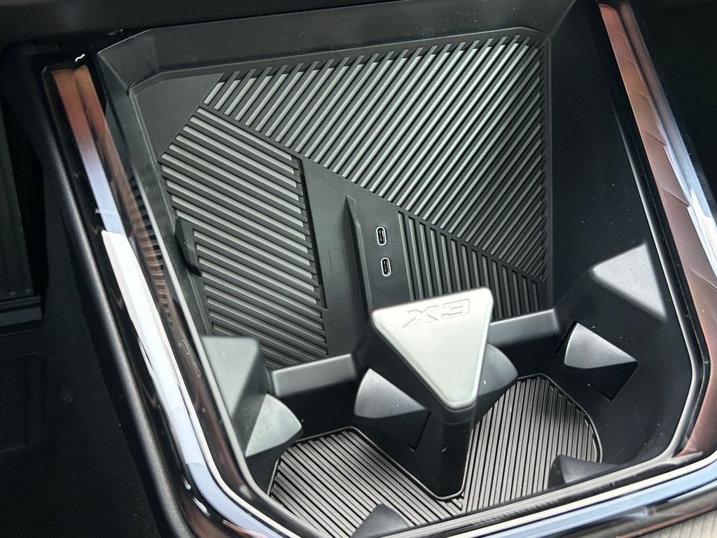 Thumbnail: 2026 BMW X3 - 28