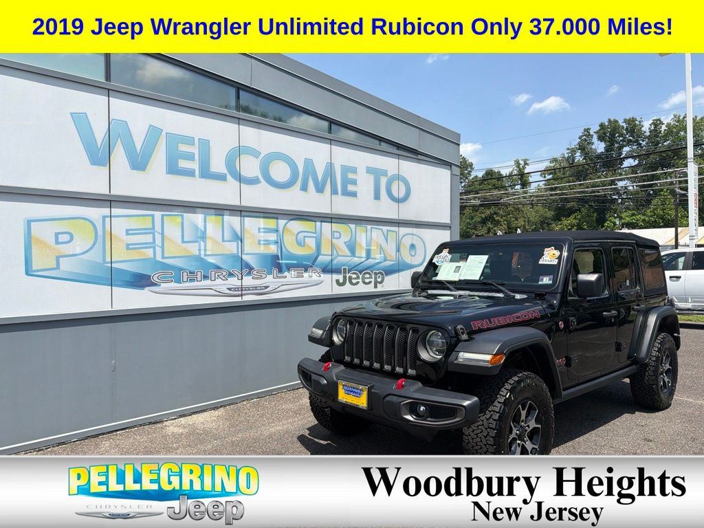 Black Clearcoat 2019 Jeep Wrangler SUV / Crossover Four-Wheel Drive 8-Speed Automatic