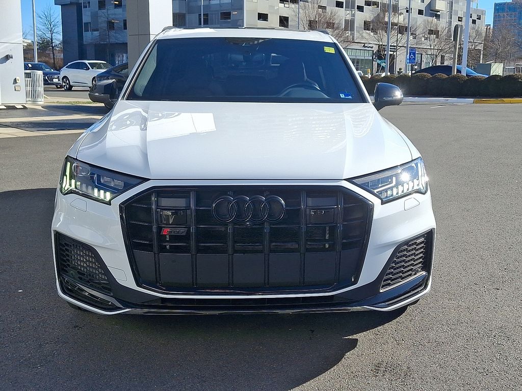 Thumbnail: 2023 Audi SQ7 - 2