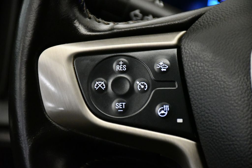 Thumbnail: 2022 GMC Canyon - 22