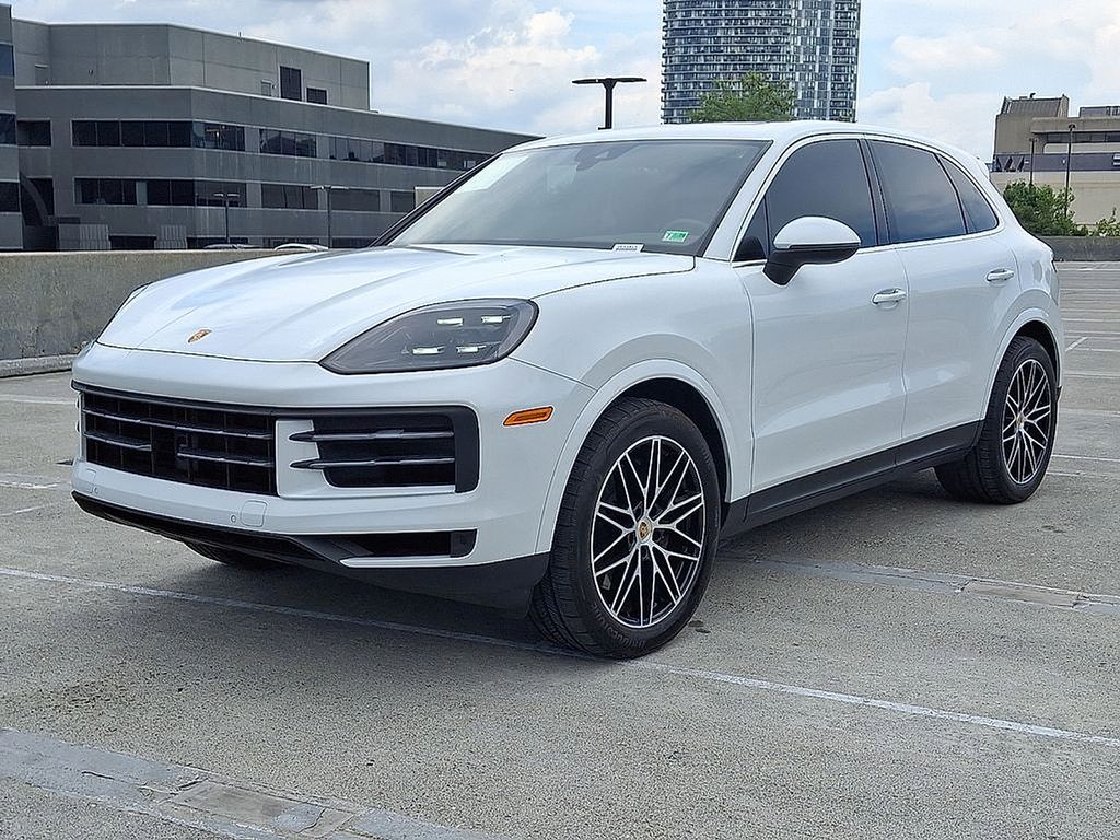 Thumbnail: 2024 Porsche Cayenne - 1
