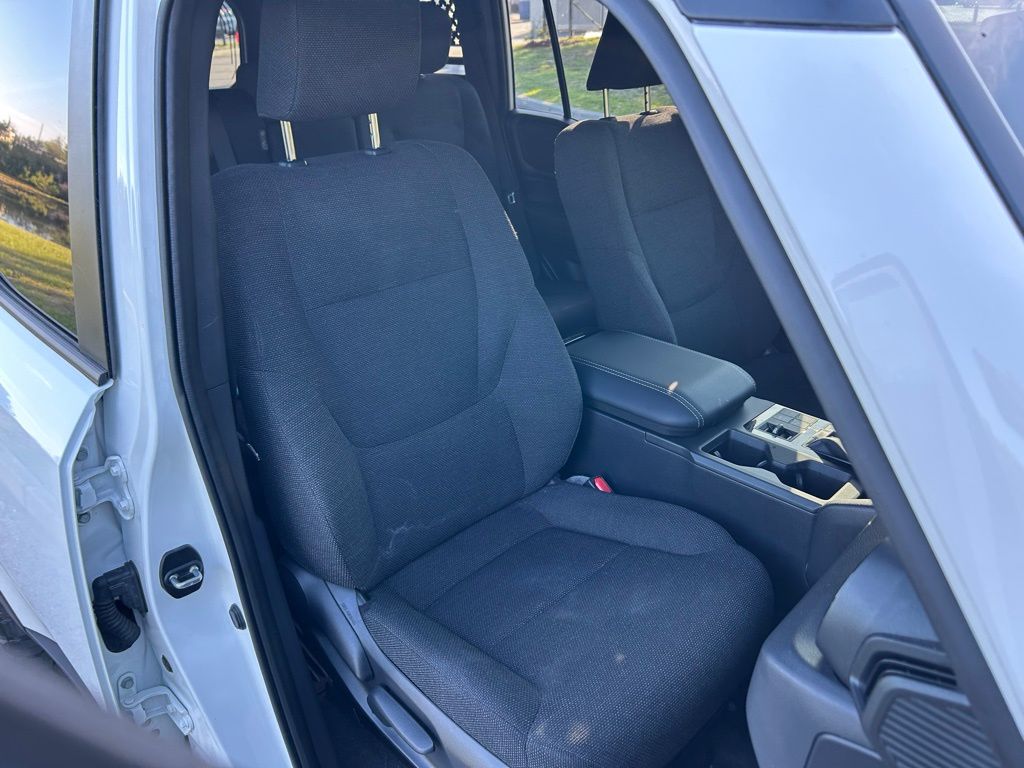 Thumbnail: 2025 Toyota Land Cruiser - 15