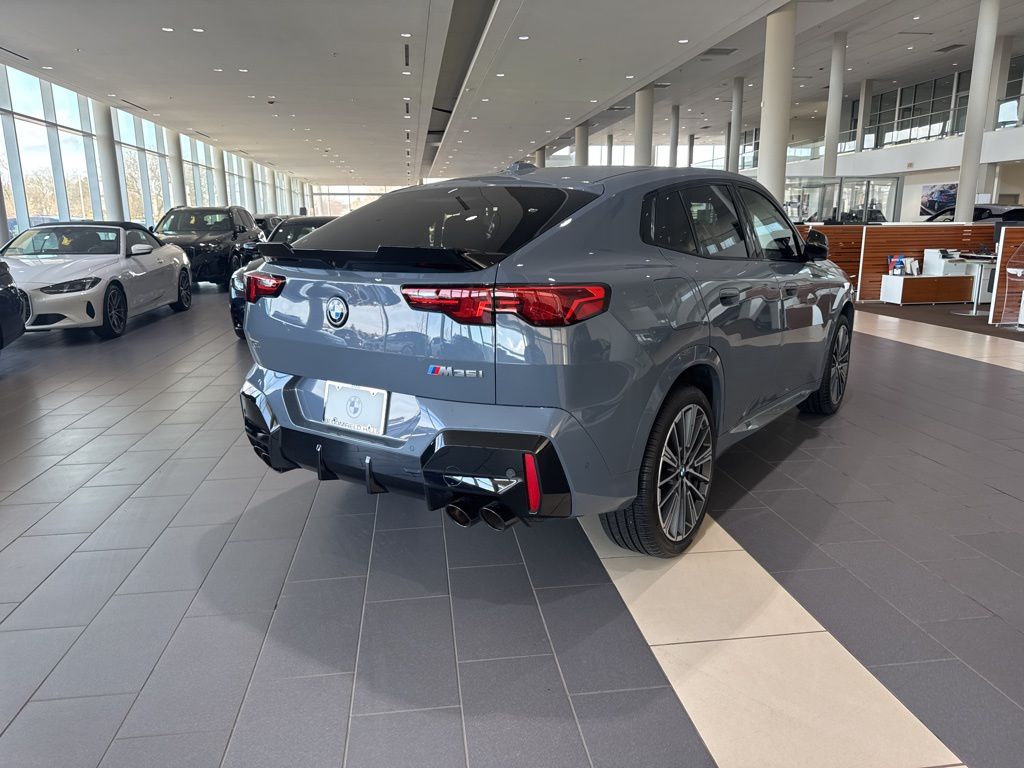 Thumbnail: 2025 BMW X2 - 5