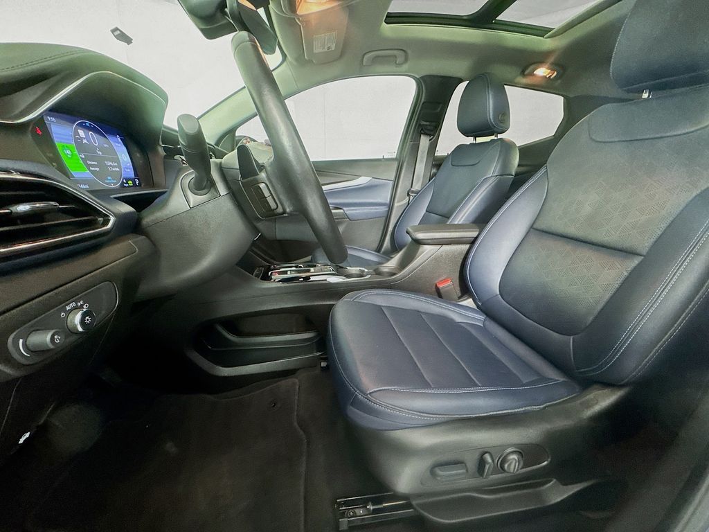 Used Car 2023 Chevrolet Bolt Euv  Premier For Sale Under $25,000 In Austin, Texas