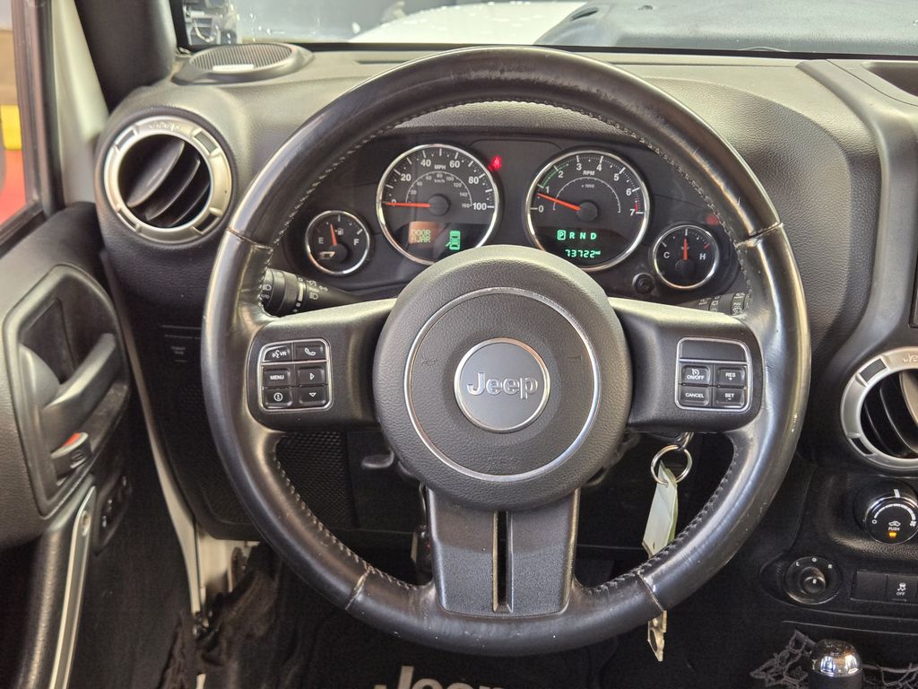 2016 Jeep Wrangler Unlimited Rubicon White at Legacy Ford