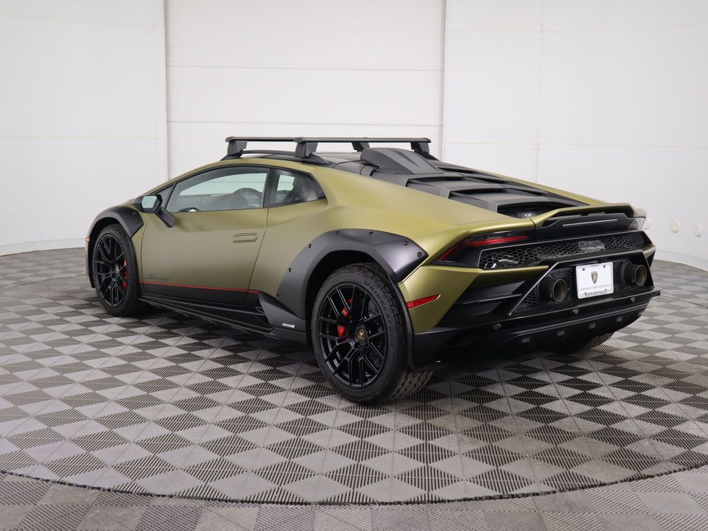 2023 Lamborghini Huracan Sterrato 7