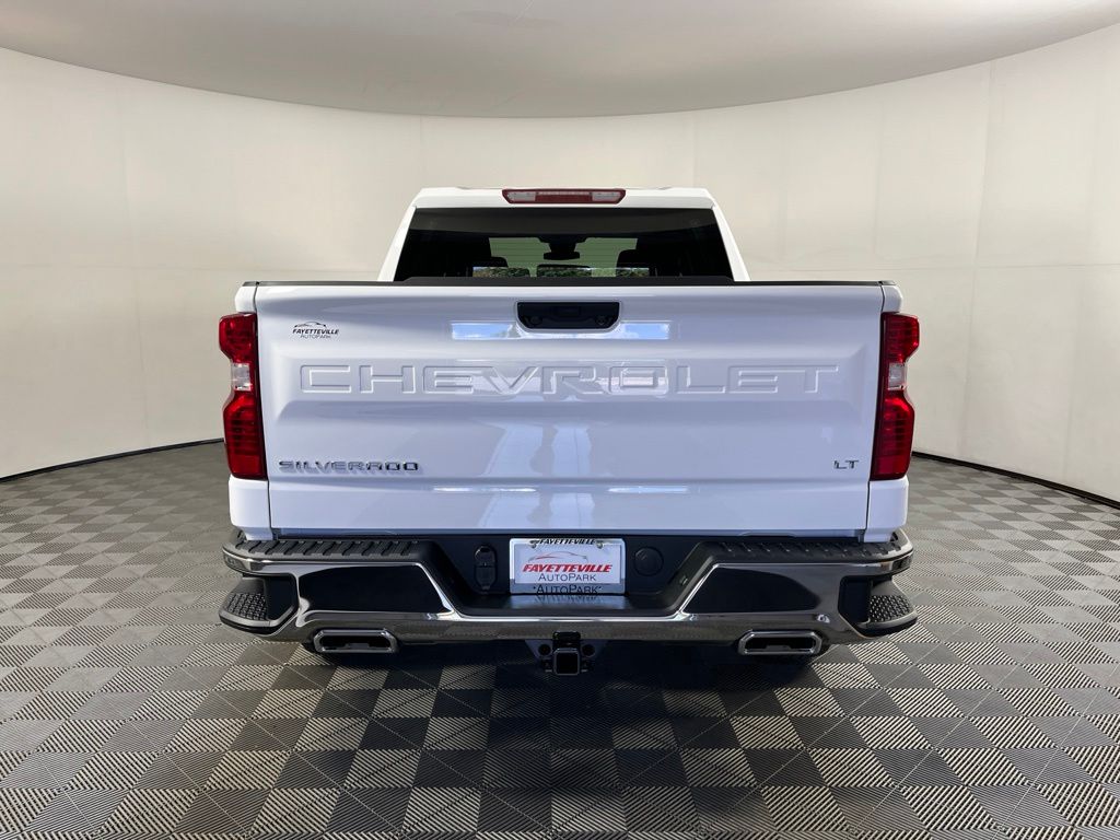 Thumbnail: 2026 Chevrolet Silverado 1500 - 4