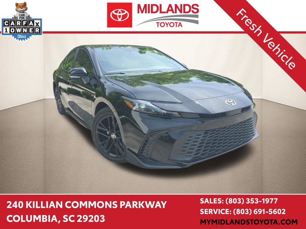 Midnight Black Metallic 2026 Toyota Camry SE FWD Sedan Front-Wheel Drive Continuously Variable Transmission