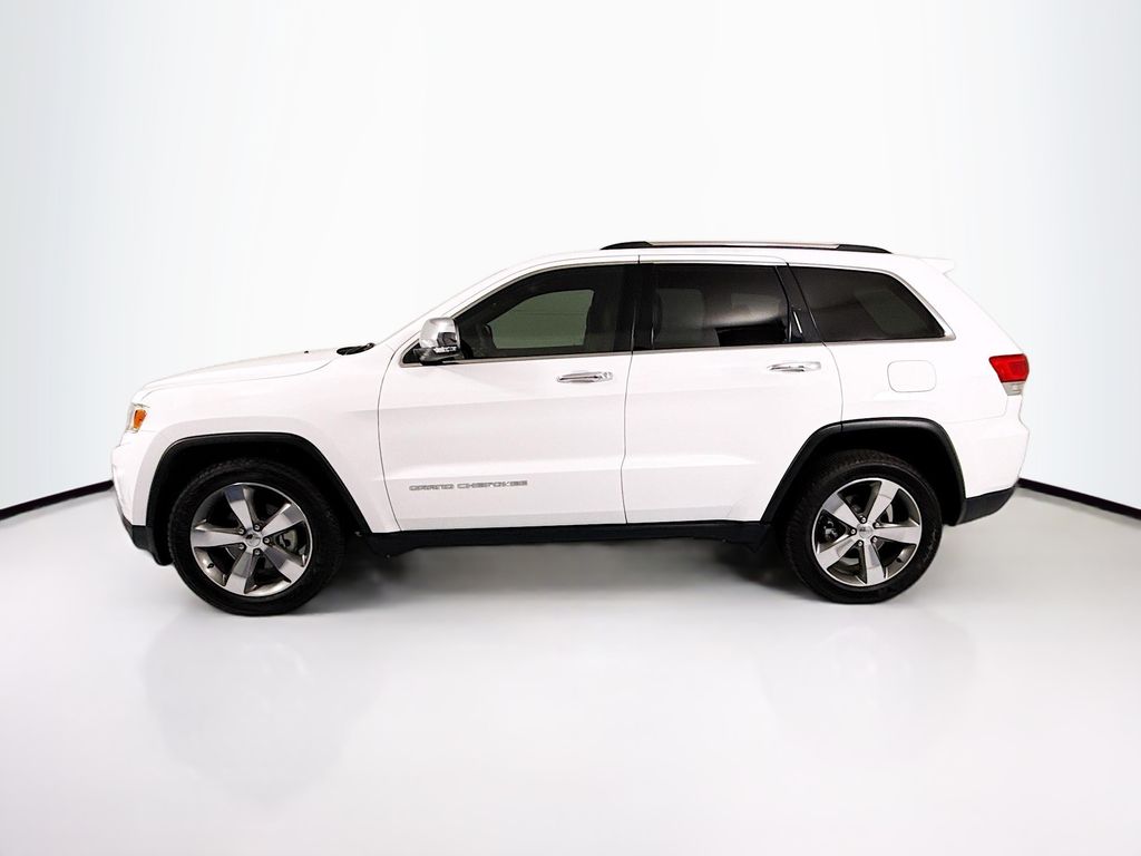Thumbnail: 2016 Jeep Grand Cherokee - 8