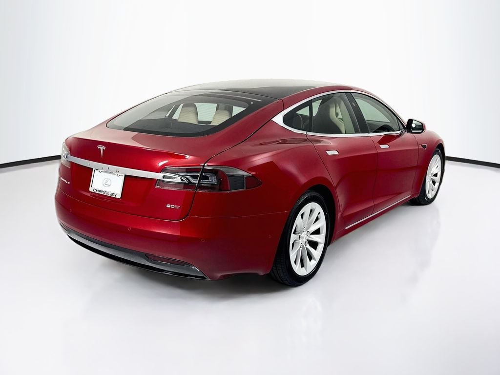 Thumbnail: 2017 Tesla Model S - 5