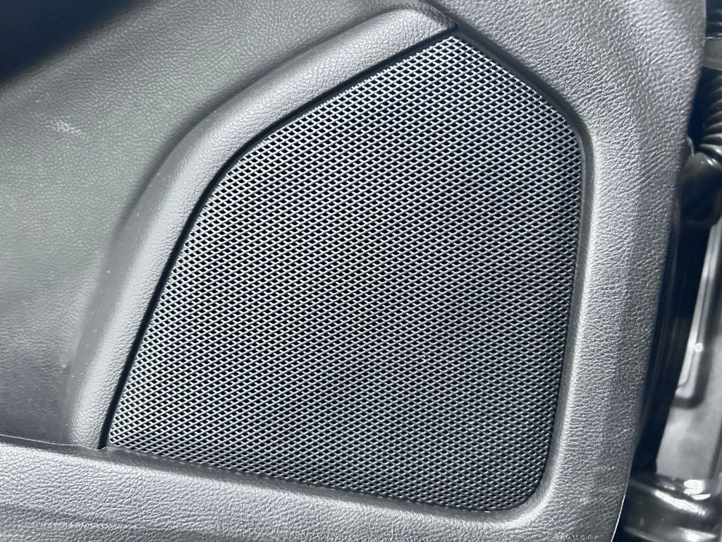 used 2018 Ford Edge car, priced at $13,885