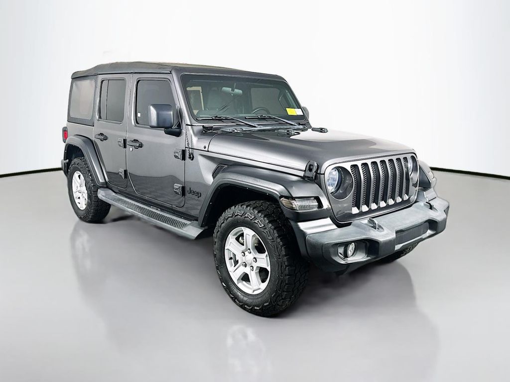 Used 2022 Gray Jeep Unlimited Sport S image 40
