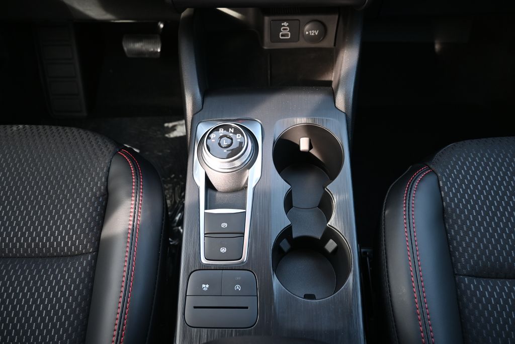 Thumbnail: 2025 Ford Escape - 10