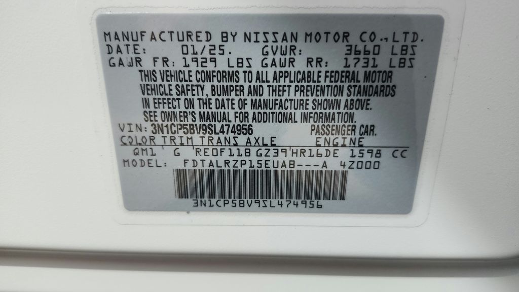 2025 Nissan Kicks Play