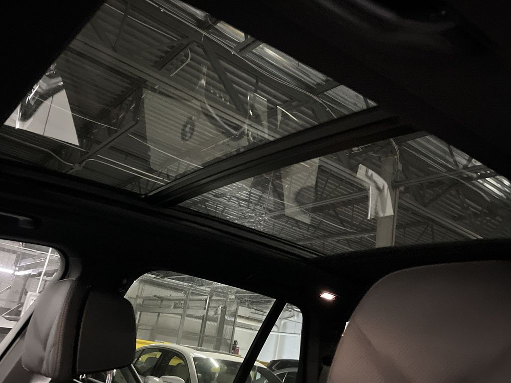 Thumbnail: 2026 BMW X5 - 22