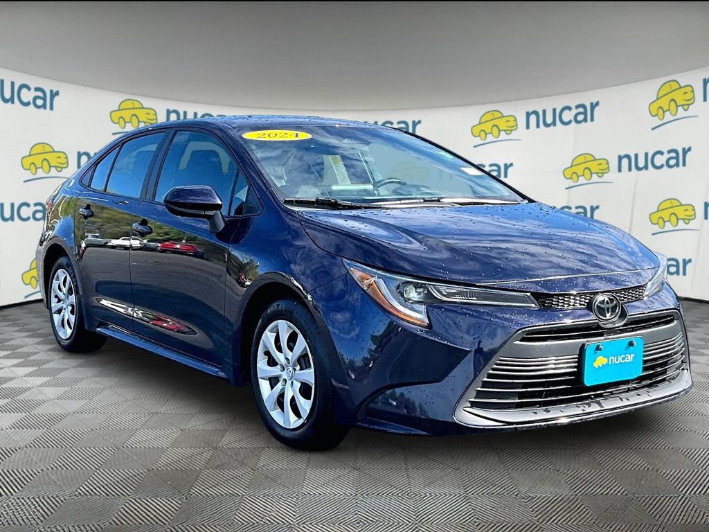 2024 Toyota Corolla — photo 1