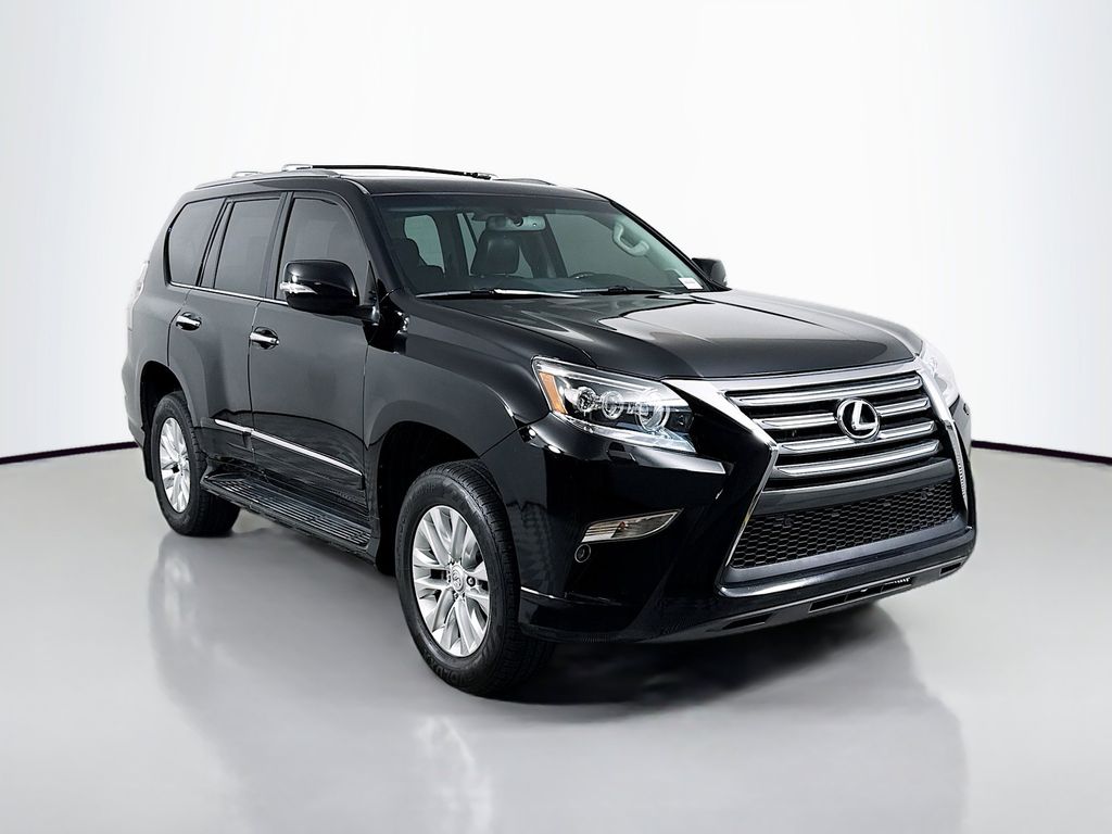 Thumbnail: 2019 Lexus GX - 3