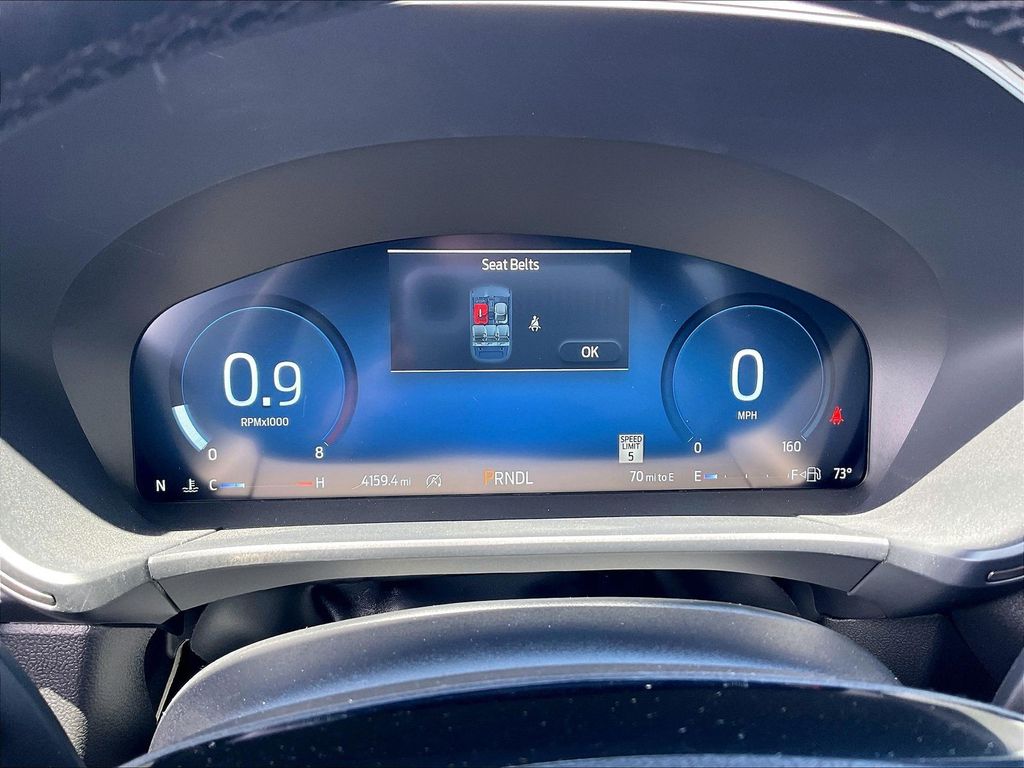 2025 Ford Escape — photo 23