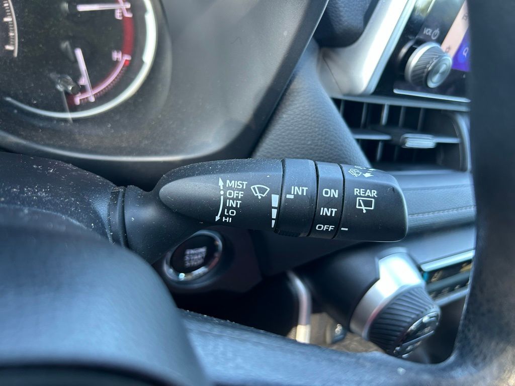 Thumbnail: 2024 Toyota RAV4 - 22