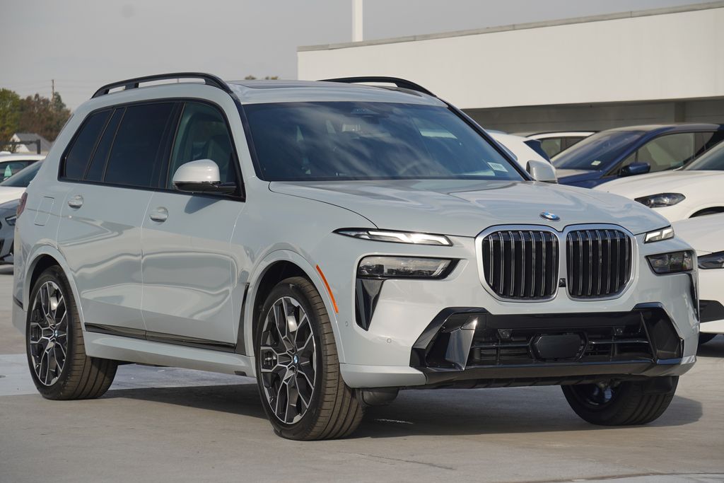 2025 BMW X7 xDrive40i 3