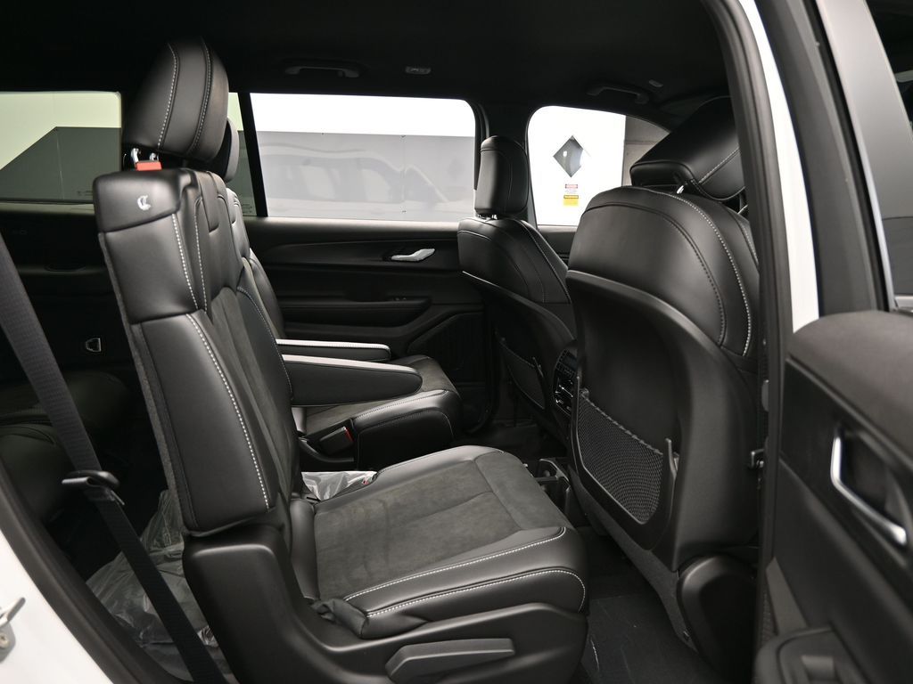 Used 2025 Bright White Clearcoat Jeep Altitude image 33