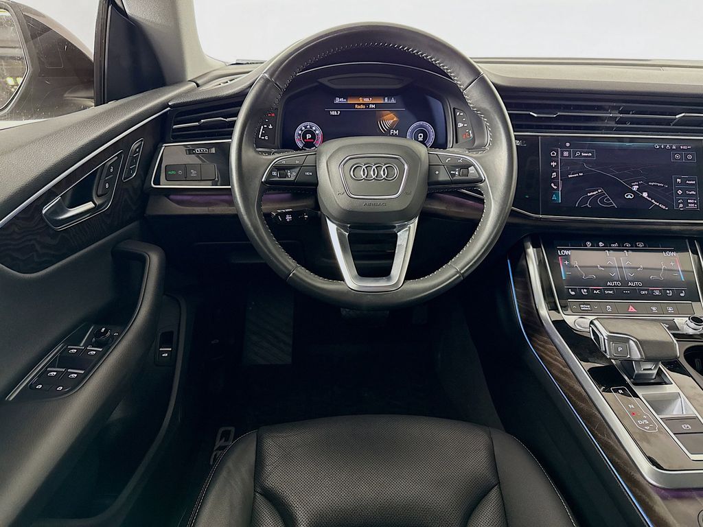 Thumbnail: 2020 Audi Q8 - 24
