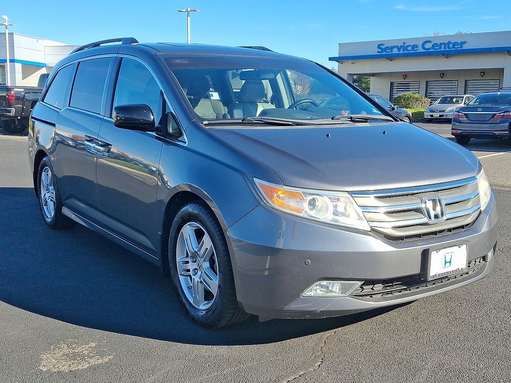 Thumbnail: 2012 Honda Odyssey - 3