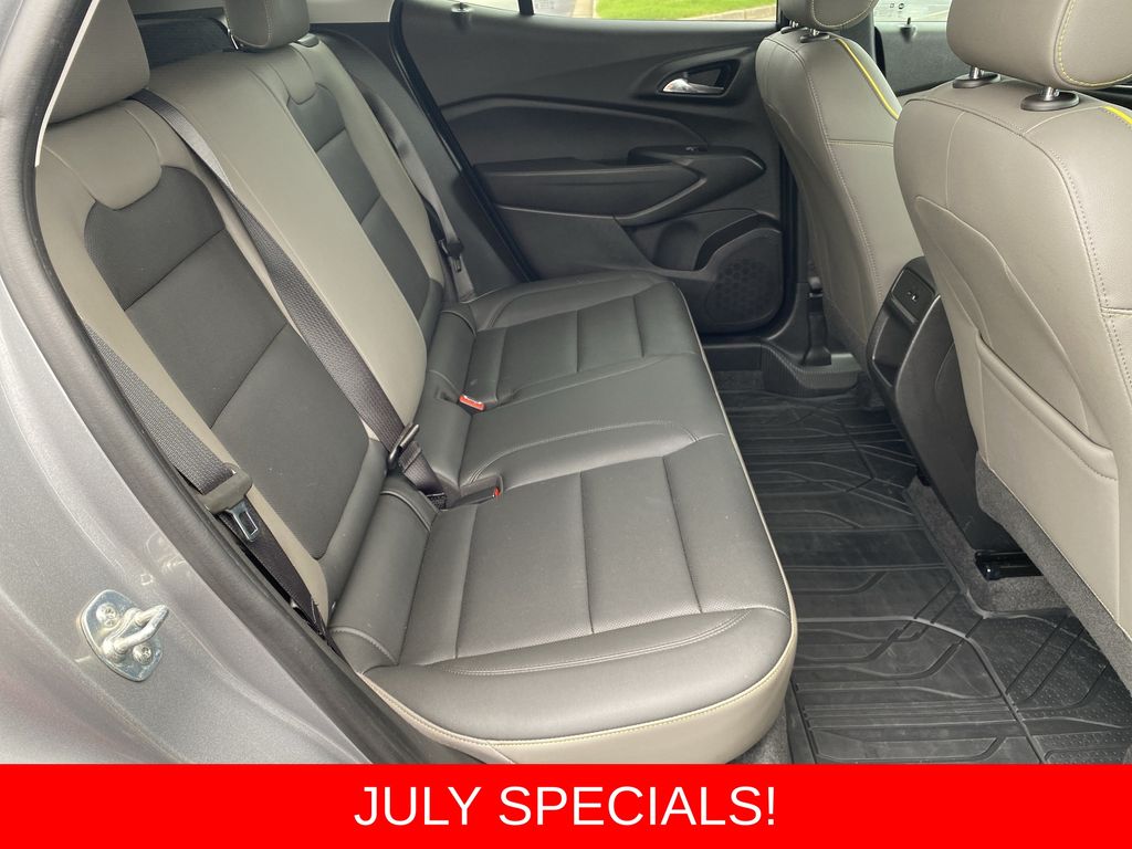 Used 2025 Chevrolet Trax SUV