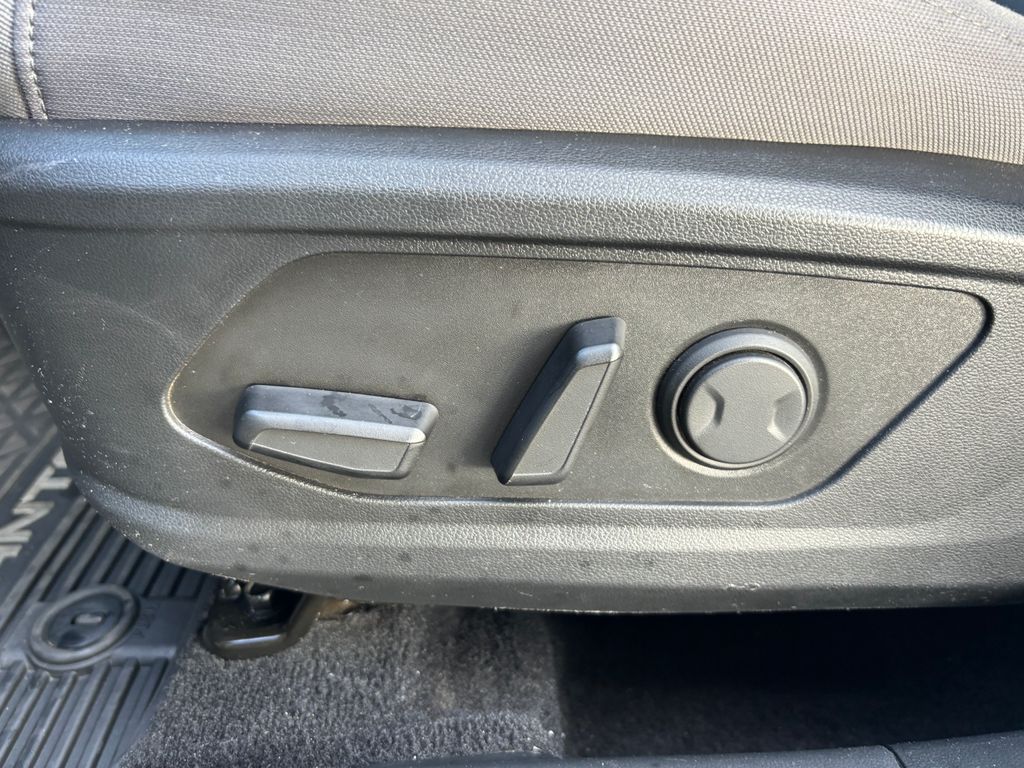 Thumbnail: 2024 Hyundai Santa Cruz - 21